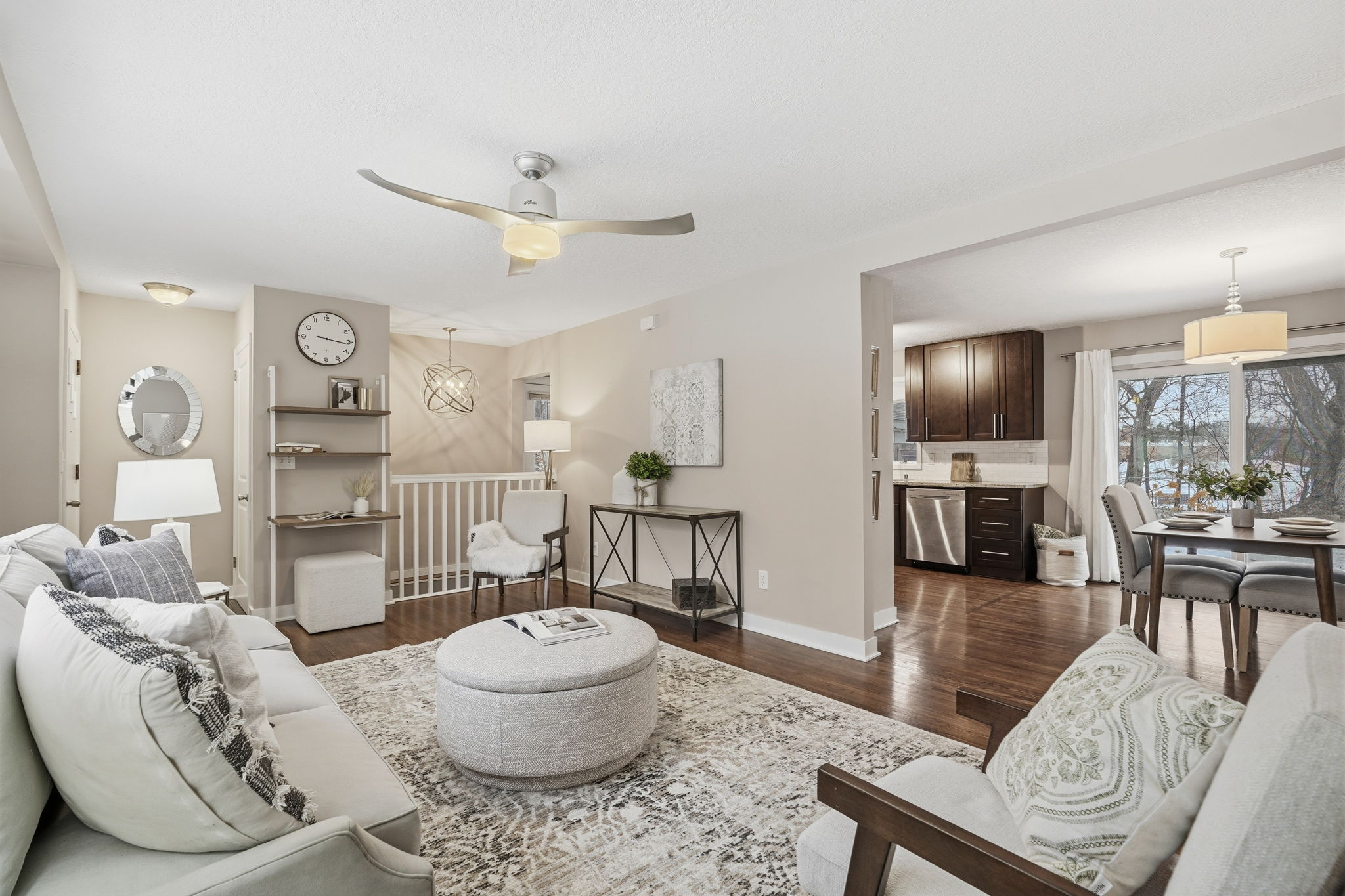 20-web-or-mls-701 Eldridge Ave W-13